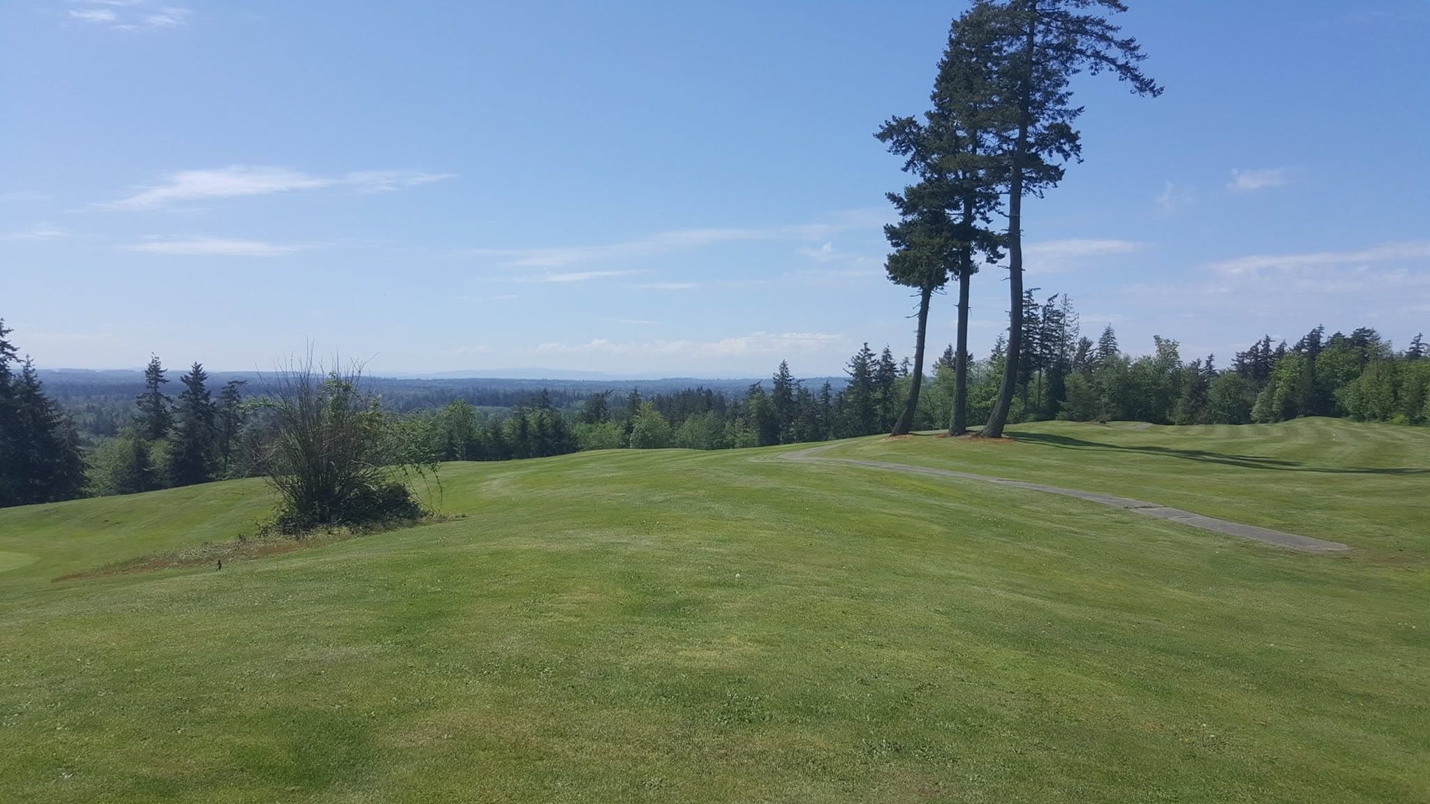The elevated back nine at Dakota Creek Golf Course overlooking Northwest Washington